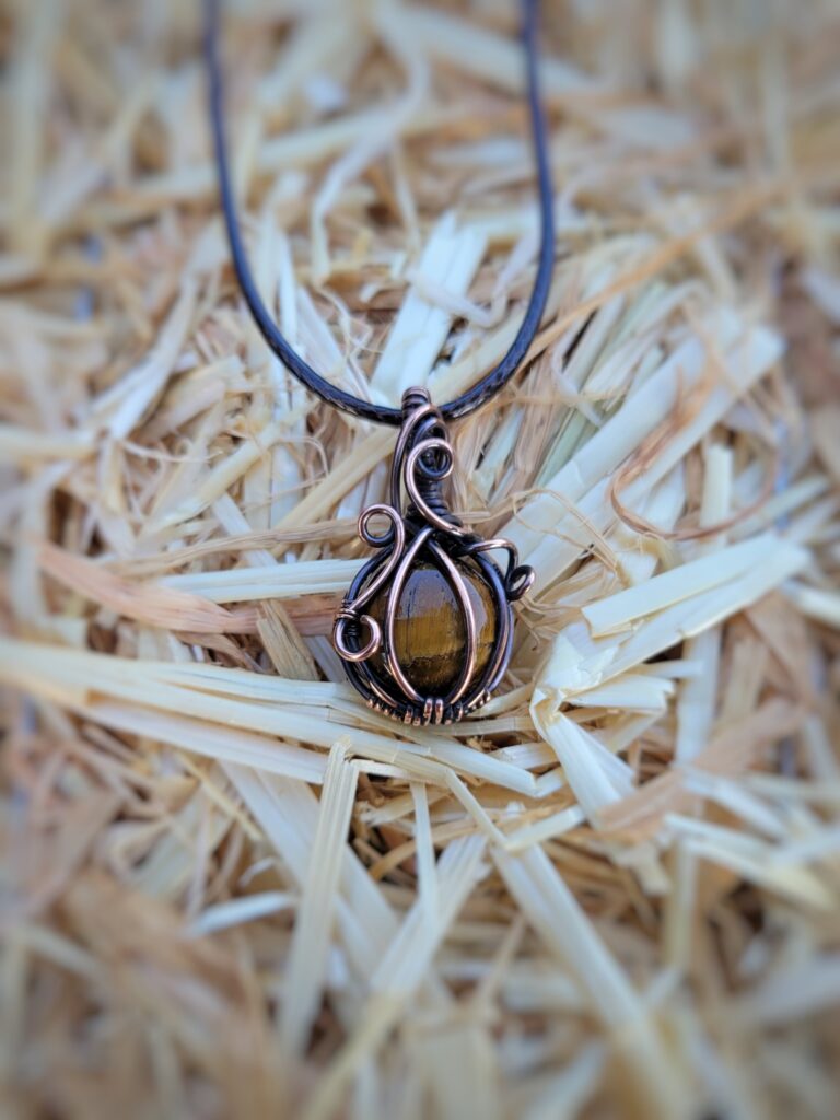 Mini Tiger's Eye Pumpkin